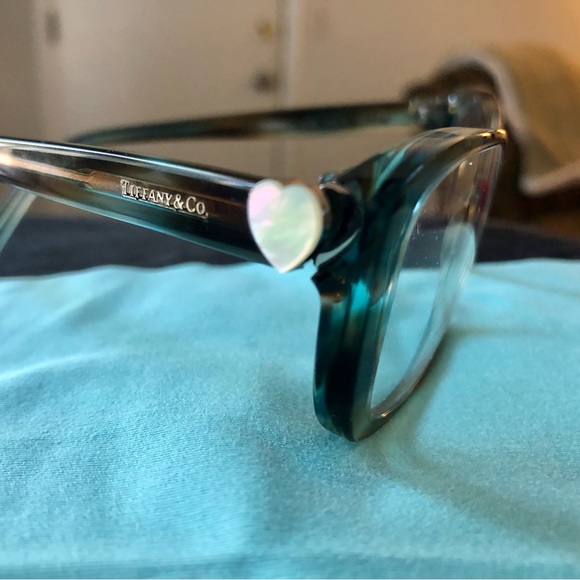 Great condition blue tortoiseshell Tiffany eyeglass frames. - Picture 2 of 4